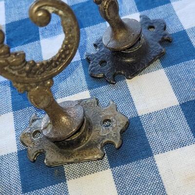 Lot 343: Antique Decorative Hooks