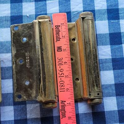 Lot 365: Heavy Duty Brass Hinges