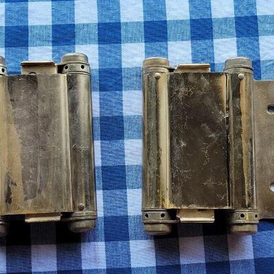 Lot 365: Heavy Duty Brass Hinges