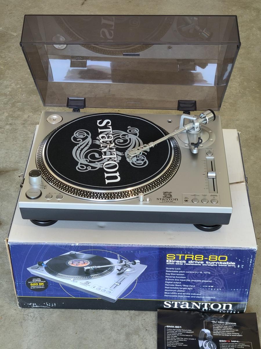 Lot G5 Stanton STR880 Direct Drive DJ Turntable