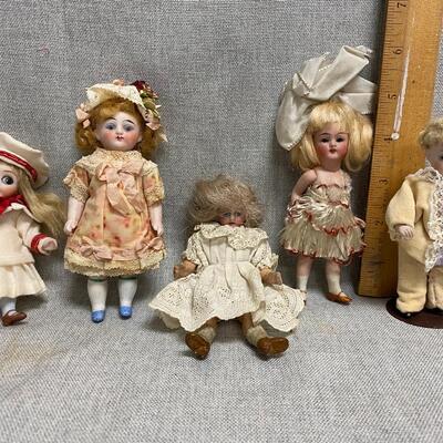 Lot of 5 Dollhouse Doll Miniatures Bisque Composite Glass Eyes