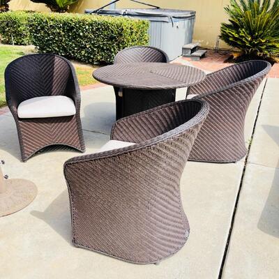 LOT 8  VENMAN COLLECTIONS OUTDOOR FAUX WICKER TABLE 4 CHAIRS & UMBRELLA W/STAND 
