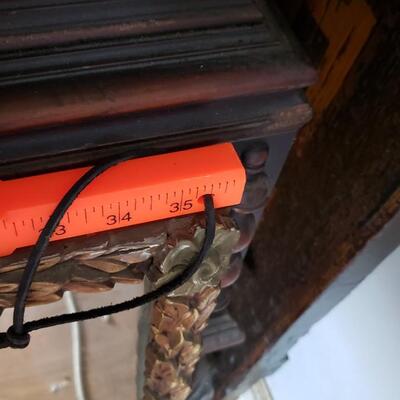 Beautiful mantel mirror 29" x 36" wood