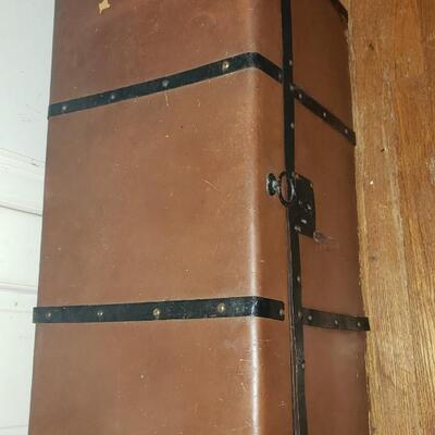 Small vintage trunk