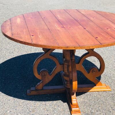 Lot 72 - Round Table, Pine by Drexel Heritage