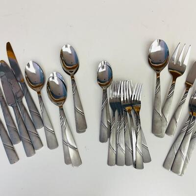 LOT 31  PARTIAL SET OF STAINLESS STEEL FLATWARE