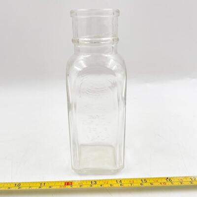 â€œONE POUND PURE HONEYâ€ GLASS JAR