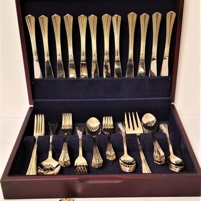Lot #58  Set of International Silverplate flatware in box