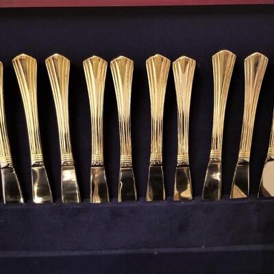 Lot #58  Set of International Silverplate flatware in box
