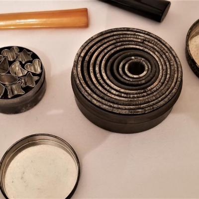 Lot #61  Lot of Antique/Vintage Kitchen Implements - 6 pieces