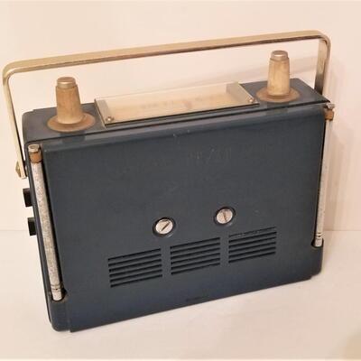 Lot #63  Cool Vintage Gold Star KTF-1 Radio