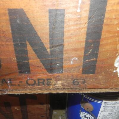 VINTAGE WOODEN CRATES