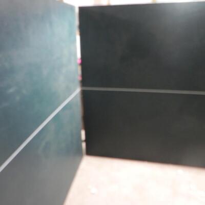 FOLDUP PING PONG TABLE