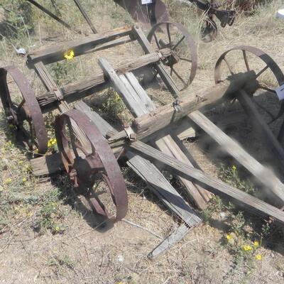 4 WHEELED CART/BUGGY IMPLIMENT
