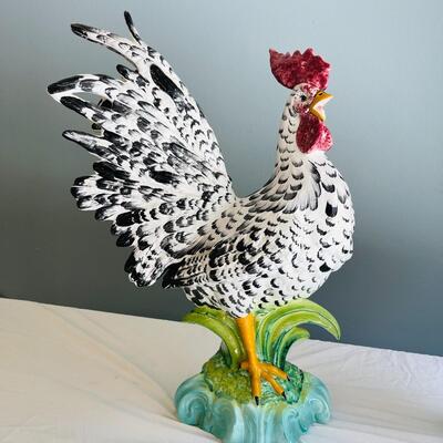 LOT 61 ST   LARGE CERAMIC WYANDOTTE ROOSTER & HEN MADE IN ITALY