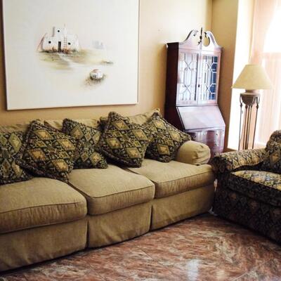 Large Comfortable Clean Sofa With 2 Arm Chairs NICE 3.5K Original Cost