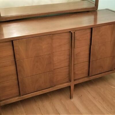 Lot #74  Great Mid Century Modern American of Martinsville Dresser with Mirror