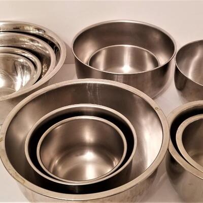 Lot #76  Lot of Stainless Steel Mixing Bowls