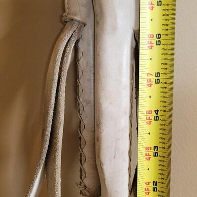 Lot 40: Vintage White Ski Poles 