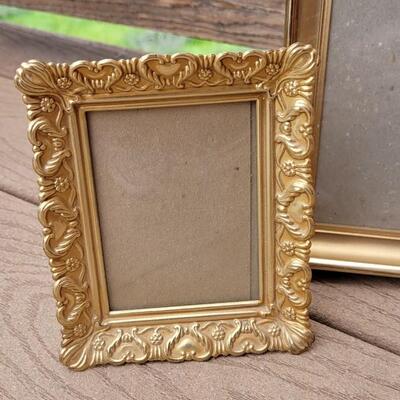 Lot 67: Mixed Gold Picture Frames