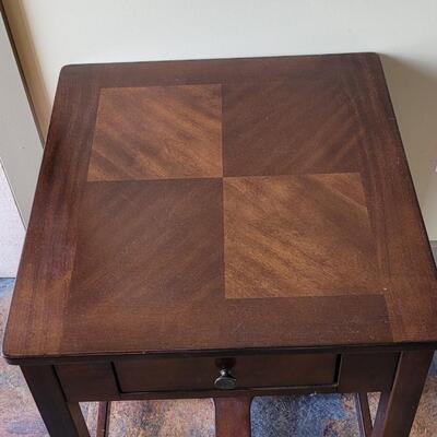 Lot 85: Wood Side Table with Drawer 