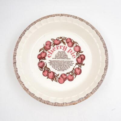 VINTAGE COUNTY HARVEST â€œCHERRY PIEâ€ 11â€ CERAMIC PIE PLATE