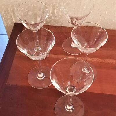 Lot #86  Set of 5 Crystal Goblets  "Kissing birds"