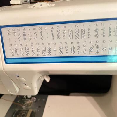 Lot 3 - Riccar REC 6000 Sewing Machine