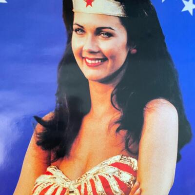 1999 â€œWONDER WOMANâ€ LYNDA CARTER POSTER