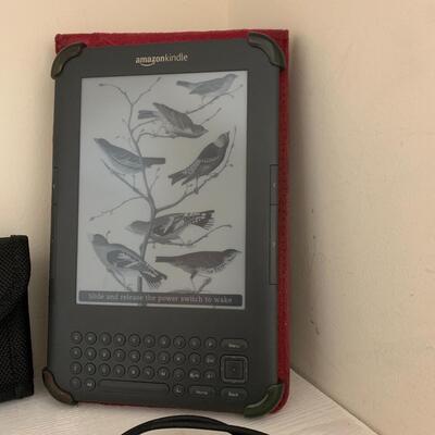 Lot 18 - Kindle with Wolverine ESP 5000 Series Storage Player