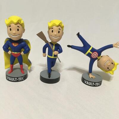 Fallout Vault Boy Bobblehead 3Pack Collection #111 Series 