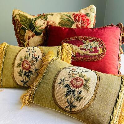 LOT 129  ST  QUALITY HAND MADE DECORATOR PILLOWS OUT OF ANTIQUE NEEDLEPOINT & PETTI POINT