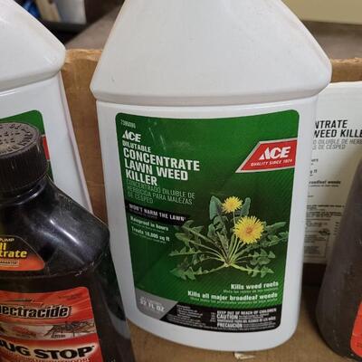 Lot 127: Assortment of agarden Pest Control Products 50%+ 