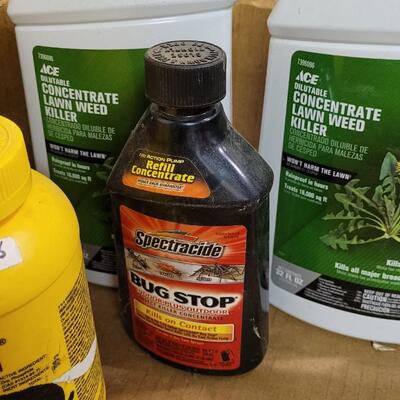 Lot 127: Assortment of agarden Pest Control Products 50%+ 