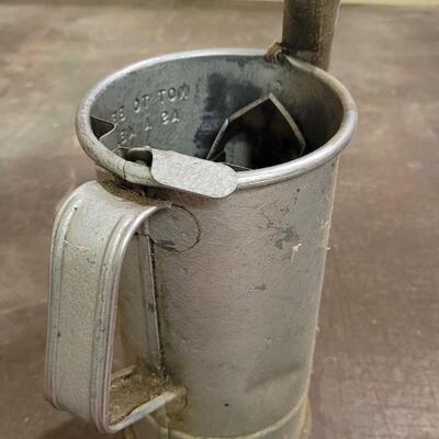 Lot 133: Vintage HUFFMAN Metal Spout Can 