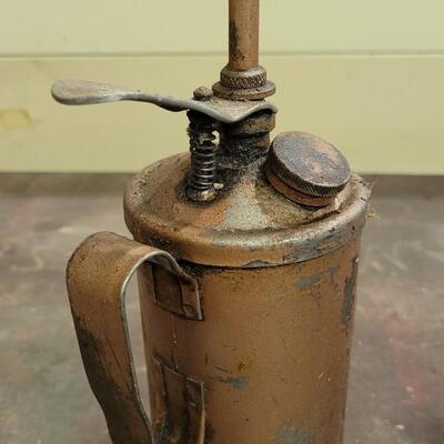 Lot 137: (2) Vintage Oil Cans by Golden Rod