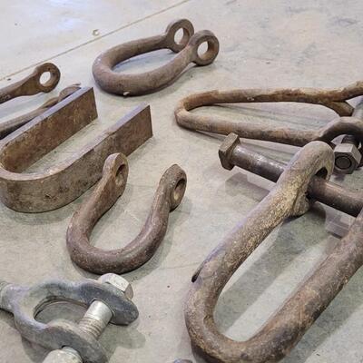 Lot 144: Assortment of Vintage Metal Union Hardware