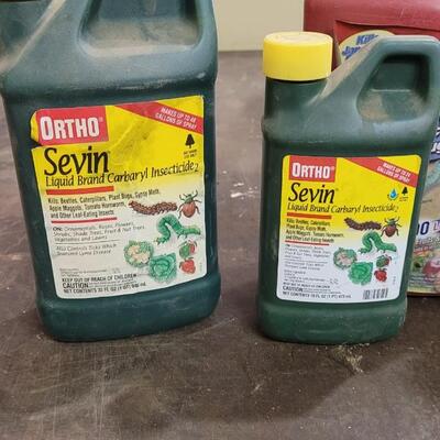 Lot 154: Assorted Garden Pest Control Products 50%+