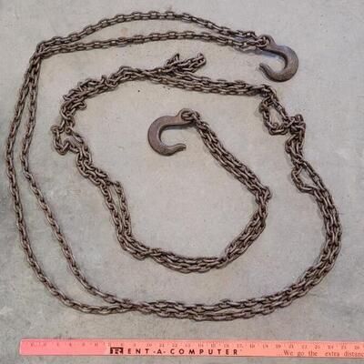 Lot 160: Large Chain Link Line w/ (2) Hooks 
