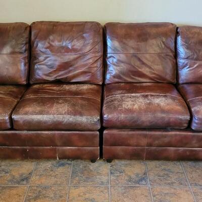 Lot 163: La-z-Boy 10ft. Long (2 Pieces) Leather Brown Couch
