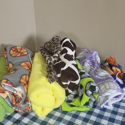 Lot 165: Fleece Fabric Lot A
