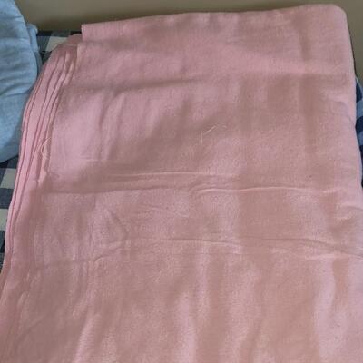 Lot 169: Fabric Lot E