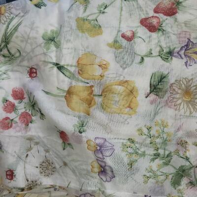 Lot 169: Fabric Lot E