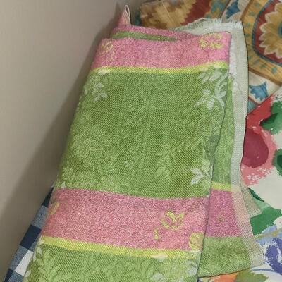 Lot 169: Fabric Lot E