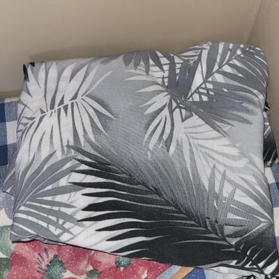 Lot 170: Fabric Lot F