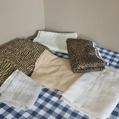 Lot 171: Fabric Lot G