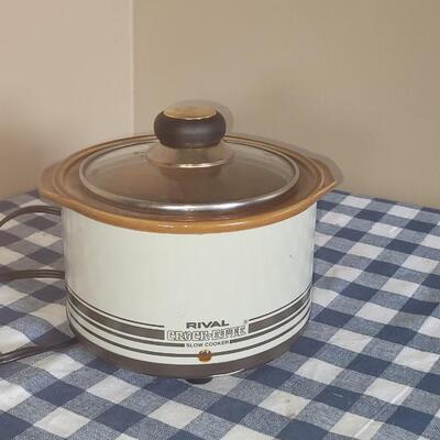 Lot 191: Rival Crock-ette Slow Cooker