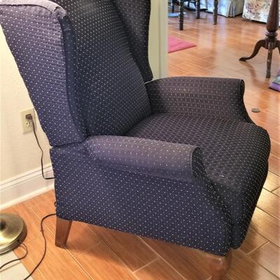 Lot #107  Wing back Lazy Boy Recliner