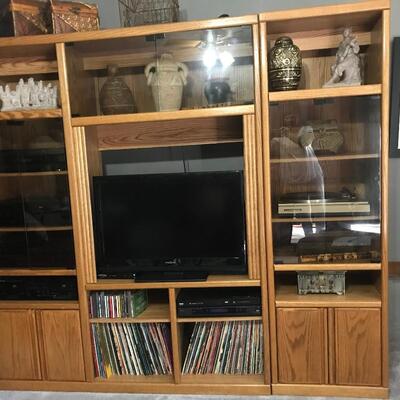 3 PC WEST OAK FURNITURE  MEDIA UNITS