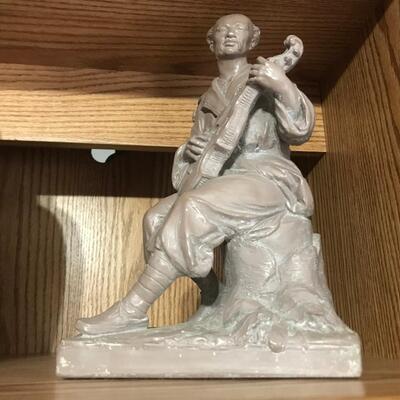 MAN & VIOLIN FIGURINE